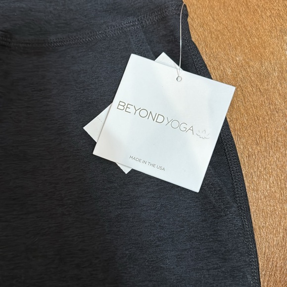 NWT Beyond Yoga Spacedye Laid Back Wide Leg Pant Darkest Night Black Small - Picture 3 of 6